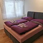 Beautiful 4-room With 8 Sleeping Places * Lenk