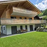 Beautiful 4-room With 8 Sleeping Places Lejlighed *