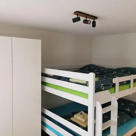 Beautiful 4-room With 8 Sleeping Places Lejlighed *