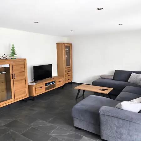 Beautiful 4-room With 8 Sleeping Places Apartament